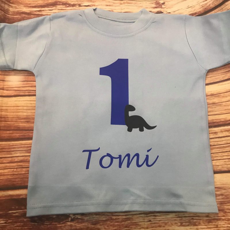 Boys personalised dinosaur birthday name age t-shirt