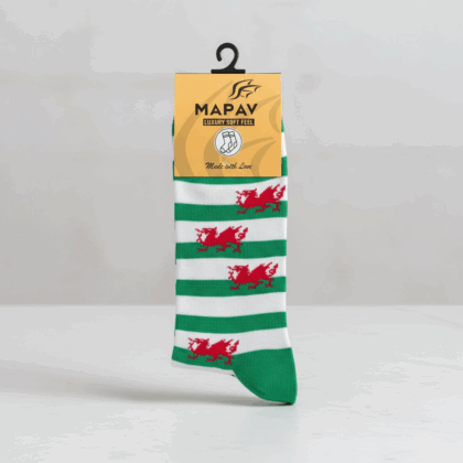 Adult 4-7 size Wales dragon socks / sanau draig Cymru maint oedolyn 4-7