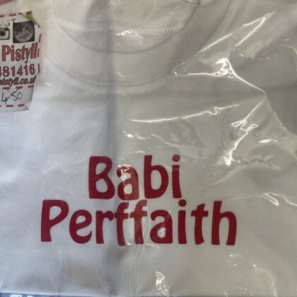 SALE White Baby T-Shirt 0-3M / Crys-T Gwyn Babi 0-3M