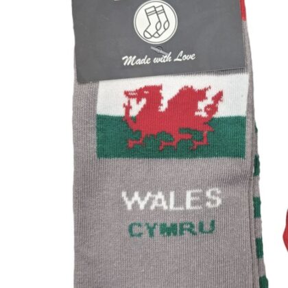 Adult 7-11 grey size Wales dragon socks / sanau draig Cymru llwyd maint oedolyn 7-11